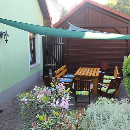 Ferienwohnung An der St. Ludmila Crostwitz Exterior foto