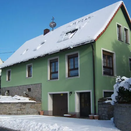 Ferienwohnung An der St. Ludmila Crostwitz Exterior foto